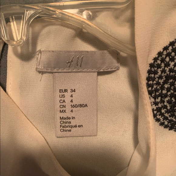 H&M Sleeveless White Polk Dot Blouse | Size 4 - Picture 10 of 14